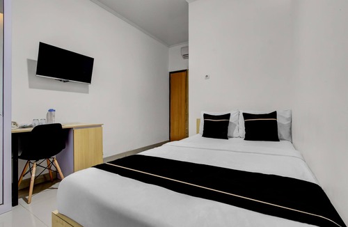 Semarang Hotel | Collection O River House