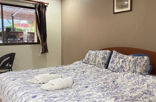 North Pattaya Hotel | Collection O Southern Star Resort