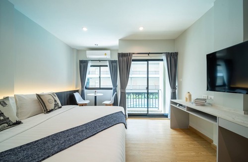 Ratchathewi Apartment | College Haus