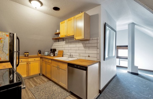 University District Hotel | College Inn Hotel