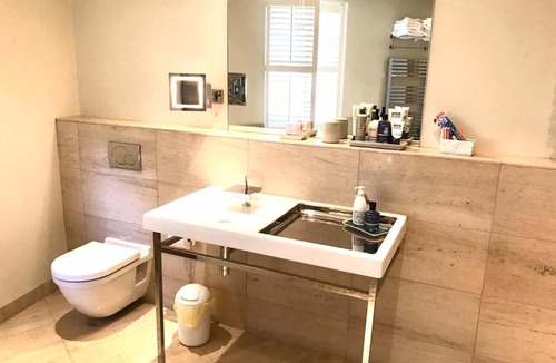 Cheltenham Bed & Breakfast | College View