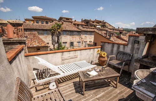 Citta di Castello House | COLLESI PALACE PRESTIGIOUS LARGE GROUND SKY PLACED NEAR MAIN SQUARE