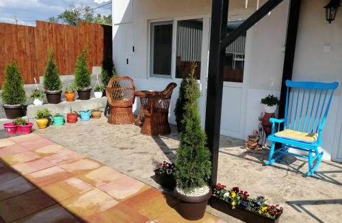 Horezu House | Collias