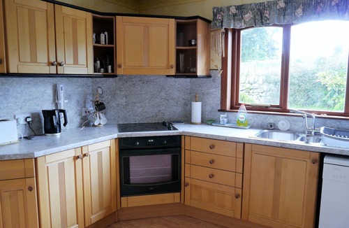 Auchencairn Cottage | Collin Hill House - a house that sleeps 4 guests in 2 bedrooms