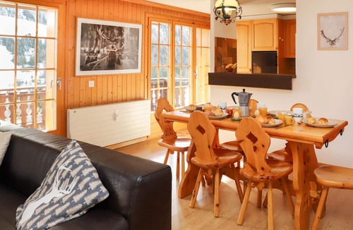 Champex-Lac Apartment | Colline 8 by Interhome