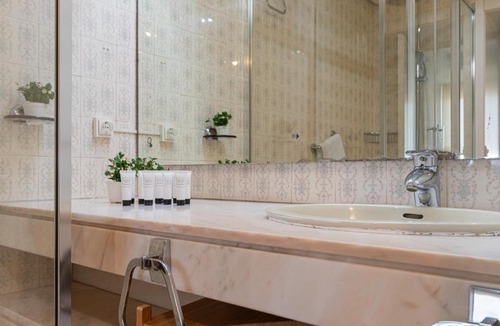 Justicia Apartment | Colon Suites
