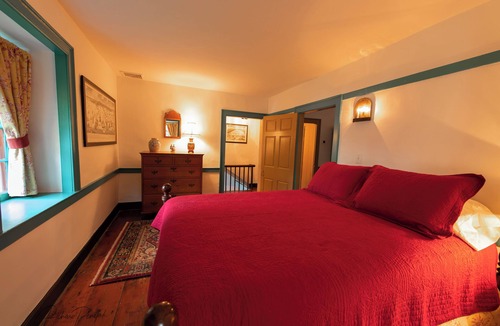 Finesville House | Colonial Charm in Historic Finesville, New Jersey