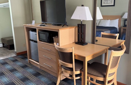 North Conway Hotel | Colonial Motel