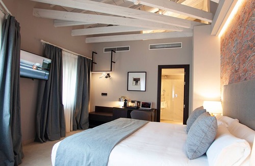 Leon City Centre Hotel | Colonial Palace