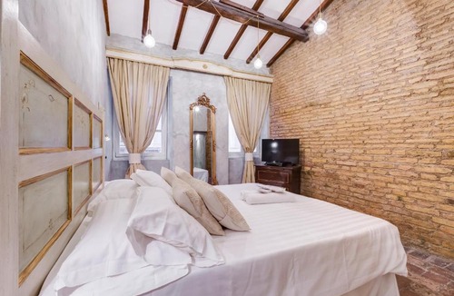 Rione IV Campo Marzio Apartment | Colonna Suite - Rome Spanish Steps Suite & Spa