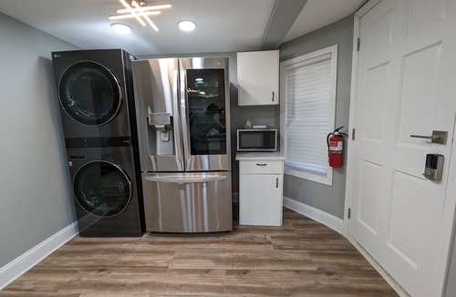 Marietta Bed & Breakfast | Colony Suite