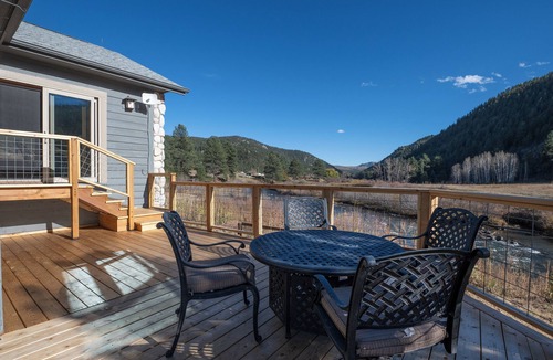 Pine House | Colorado Riverfront Escape! Fish, Hike & Relax