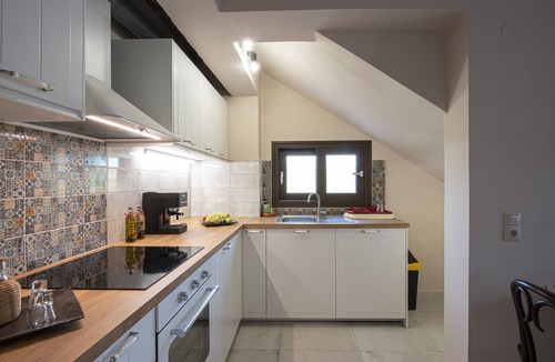 Vathianos Kampos Apartment | Colored Dreams - Cozy Apartment in Olive Field