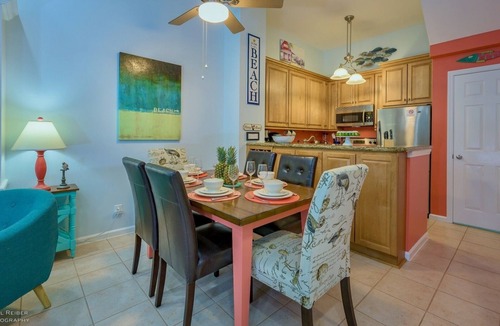 Truman Annex House | *COLORS OF THE KEYS @ THE FOUNDRY* Villa Near Duval & Beach + LAST KEY SERVICE