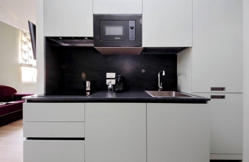 Monti Apartment | Colosseo Gardens - C13