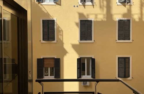 Monti Apartment | Colosseo Gardens - C7