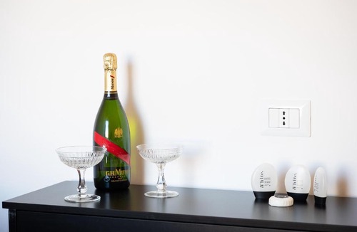 Celio Apartment | Colosseo View Atmosphere by Rental in Rome
