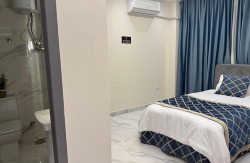 Sheikh Zayed City Hostel | Colour holiday Zayed