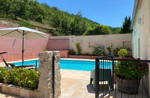 Belveze Bed & Breakfast | Combe Rouge