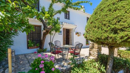 Priego de Cordoba House | Combinación Cortijo y Mirador Casablanca Priego de Córdoba by Ruralidays