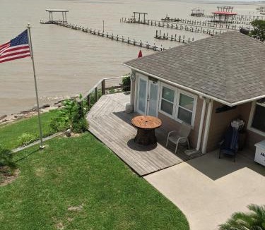 Bacliff House | Come Friday Cottages