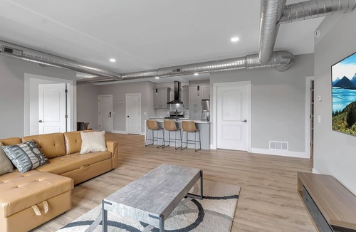 Lancaster Apartment | Come stay with us at our Ultra Modern Loft Apartments @ Cornerstone Plaza !