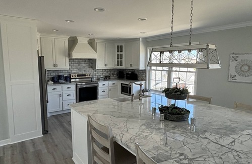 Heber Springs Apartment | Come visit Heber Springs and experience life on the Evans Mountaintop Farm!