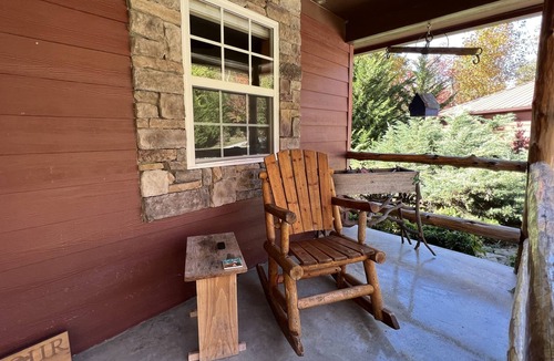 Spencer House | Come visit our various State Parks, Waterfalls, Hiking & FirePit nights!