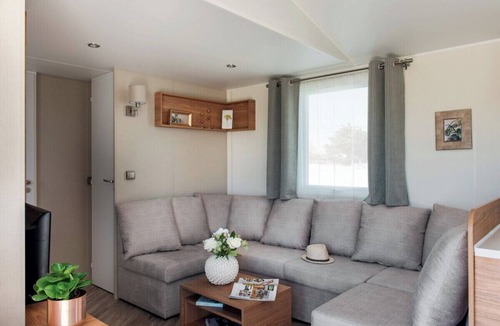 Saint-Privat-de-Champclos House | Comfort cottage in a 5* Nature & Calm estate M10