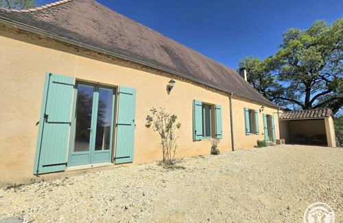 Sainte-Alvere Cottage | Comfortable house with parking, countryside - 4 guests