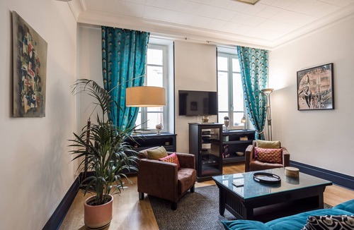 Chateauvert Apartment | Comfort and refinement in the heart of the city