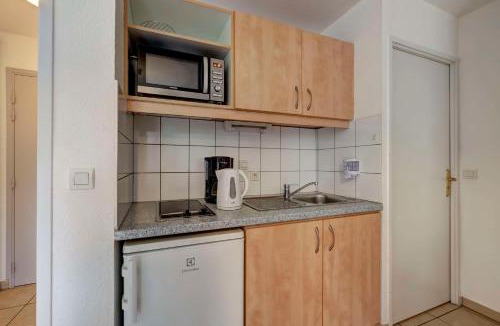 Divonne-les-Bains Apartment | Comfort Aparthotel Divonne L'Orée du Parc