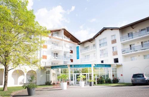 Divonne-les-Bains Apartment | Comfort Aparthotel Divonne La Versoix