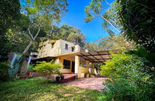 Yercaud Villa | Comfort Cottage