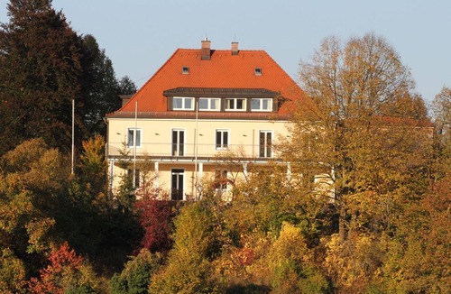 Waischenfeld Apartment | Comfort double room with balcony - GER House