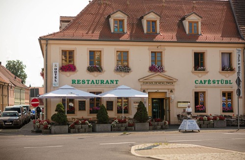 Peitz House | Comfort double room with balcony incl. breakfast - Hotel Zum Goldenen Löwen