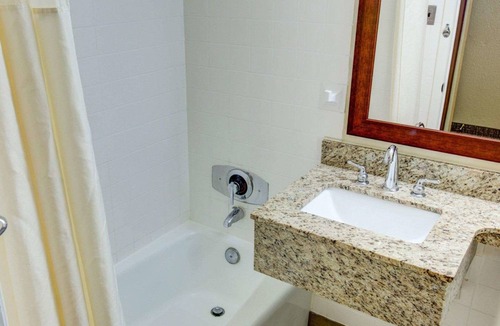Churchhill Hotel | Comfort Inn Conference Center Pittsburgh Penn Hills