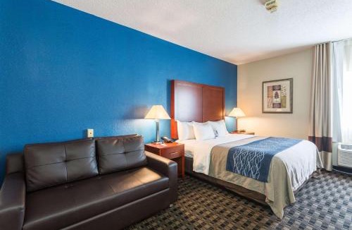 Priceville Hotel | Comfort Inn Decatur Priceville