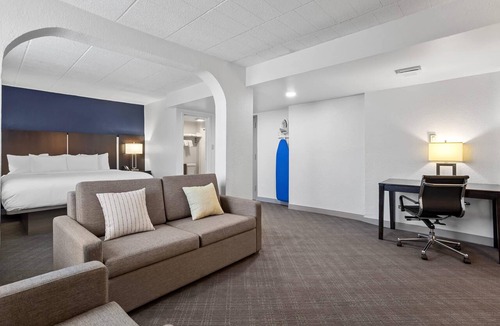 Dunmore Hotel | Comfort Inn Dunmore - Scranton East