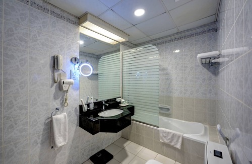 Al Muraqqabat Hotel | Comfort Inn Hotel