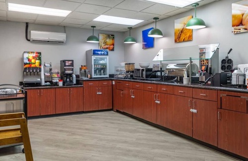 Stone Mountain Hotel | Comfort Inn & Suites at Stone Mountain