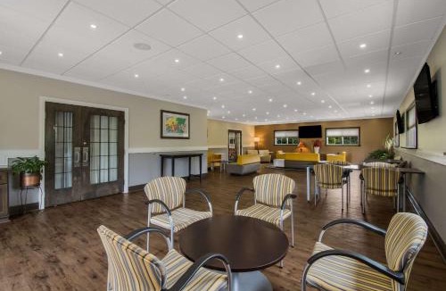 Barnesville Hotel | Comfort Inn & Suites Barnesville - Frackville