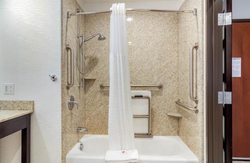 Brighton Hotel | Comfort Inn & Suites Brighton Denver NE Medical Center
