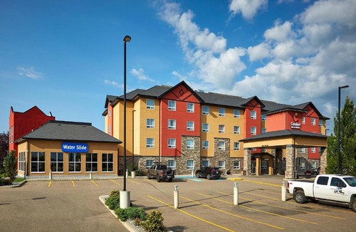 Red Deer Hotel | Comfort Inn & Suites