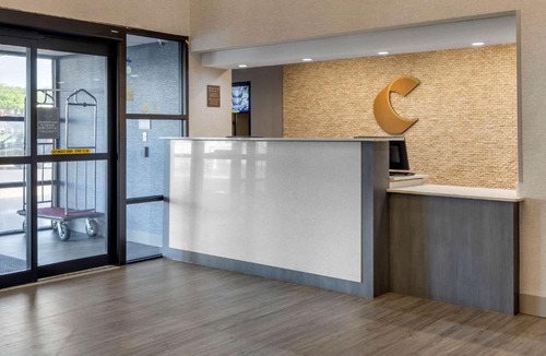 Greer Hotel | Comfort Inn & Suites Greer - Greenville