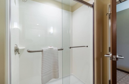 Middletown Hotel | Comfort Inn & Suites – Harrisburg Airport – Hershey South