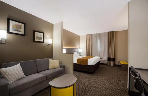 Midway Hotel | Comfort Inn & Suites Midway - Tallahassee West