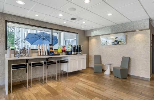 Pacific Hotel | Comfort Inn & Suites Pacific - Auburn
