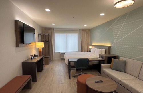 Post Falls Hotel | Comfort Inn & Suites Post Falls - Coeur dAlene West