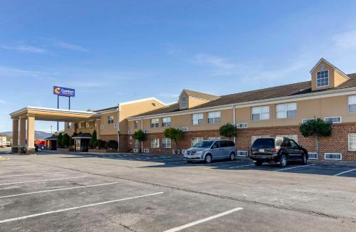 Raphine Hotel | Comfort Inn & Suites Raphine - Lexington near I-81 and I-64